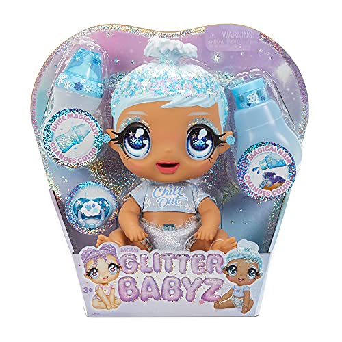 Glitter Babyz Muñeca January Snowflake - Con 3 cambios de color mágicos, pelo azul y vestido de invierno - Incluye pañal, biberón y chupete reutilizables - Para coleccionar - Edad: 3+ años